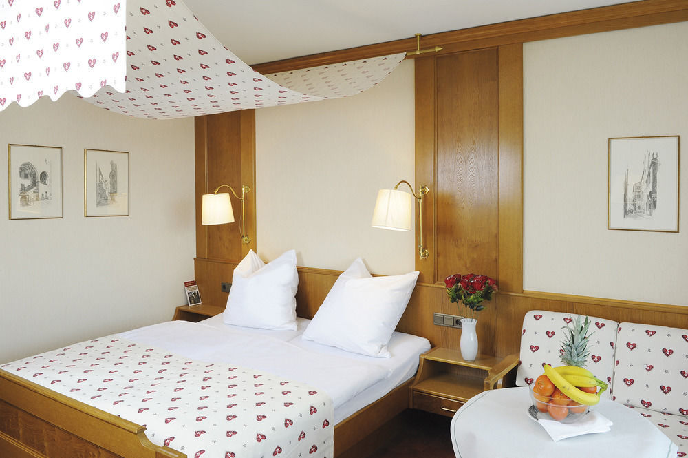 Hotel Bad Stebener Hof Bagian luar foto